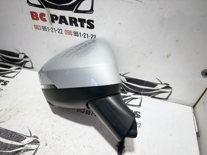 Зеркало заднего вида боковое правое Rogue 2021 T33 2.5