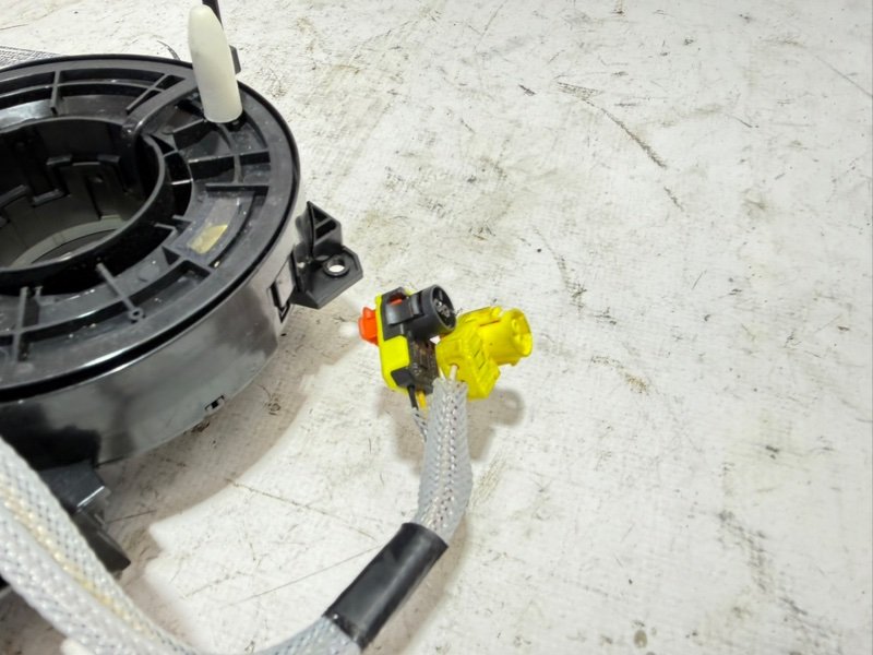 Шлейф подрулевой Rogue 2021 T33 2.5