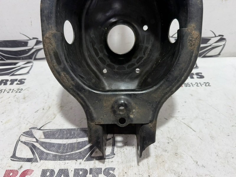 Рычаг подпружинный задний Rogue 2021 T33 2.5