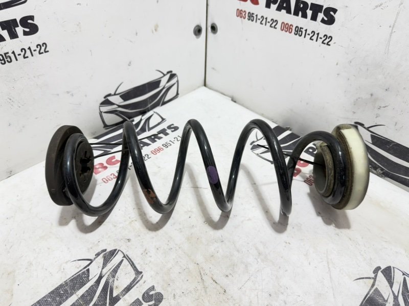 Запчасть пружина подвески задняя Nissan Rogue 2021 T33 2.5 550206RR1E Б/У Пружина подвески задняя Nissan Rogue 2021 T33 2.5 550206RR1E Б/У