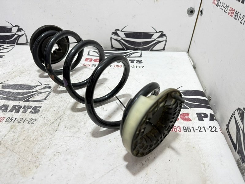 Пружина подвески задняя Rogue 2021 T33 2.5 Пружина подвески задняя Rogue 2021 T33 2.5