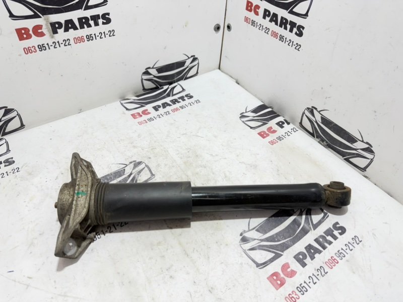 Амортизатор подвески задний Rogue 2021 T33 2.5