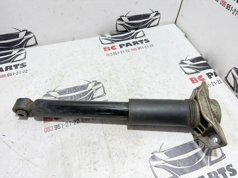 Амортизатор подвески задний Rogue 2021 T33 2.5