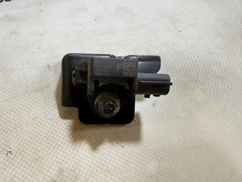 Датчик удара передний Nissan Rogue 2021 T33 2.5 985815nn0a Б/У