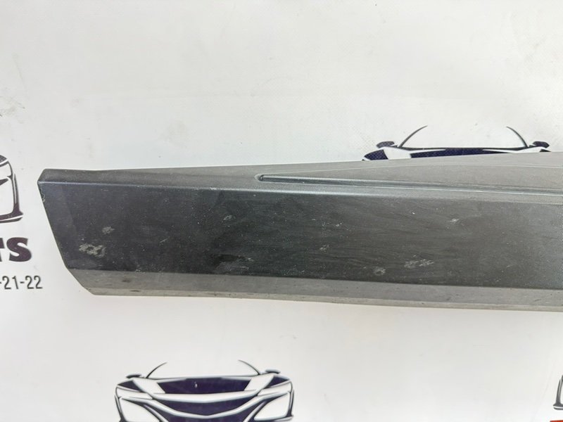 Накладка двери передняя левая Rogue 2021 T33 2.5