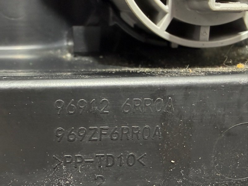 Накладка торпедо Rogue 2021 T33 2.5