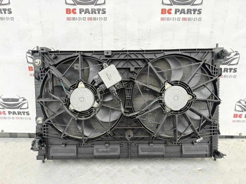 Кассета радиаторов Rogue 2021 T33 2.5