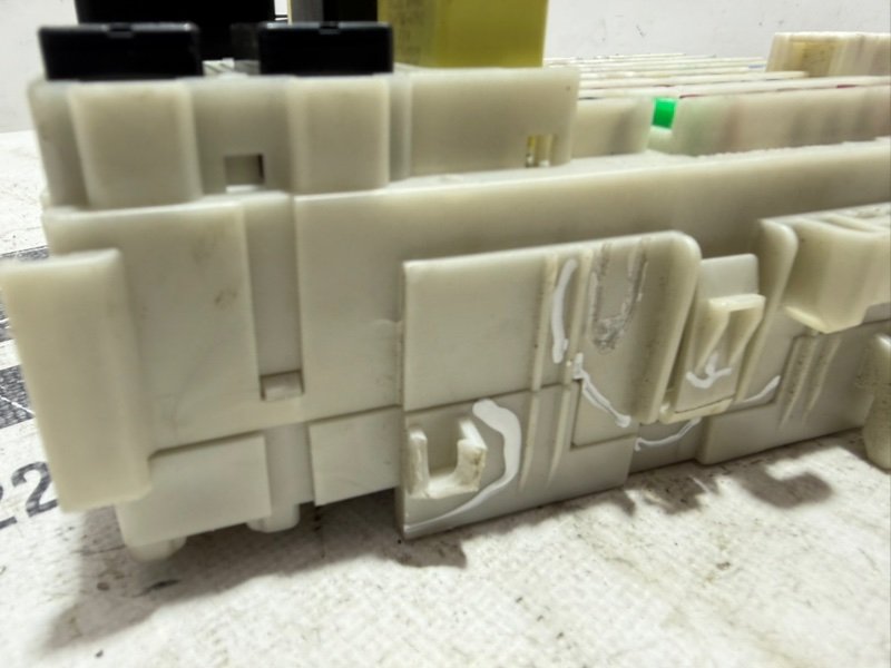 Блок предохранителей Rogue 2021 T33 2.5