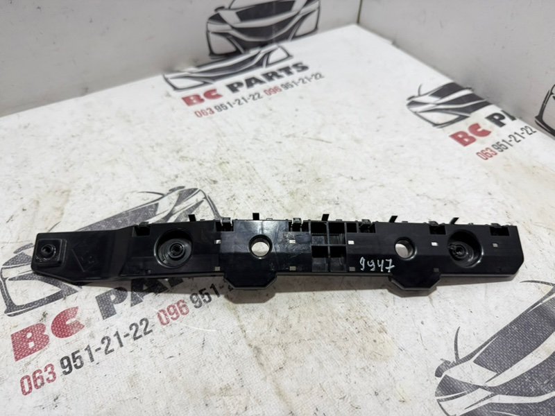 Запчасть направляющая бампера задняя левая Nissan Rogue 2021 T33 2.5 852216rr0a Б/У Направляющая бампера задняя левая Nissan Rogue 2021 T33 2.5 852216rr0a Б/У