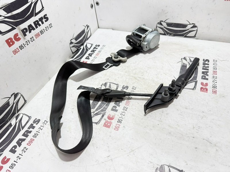 Ремень безопасности передний левый Rogue 2021 T33 2.5