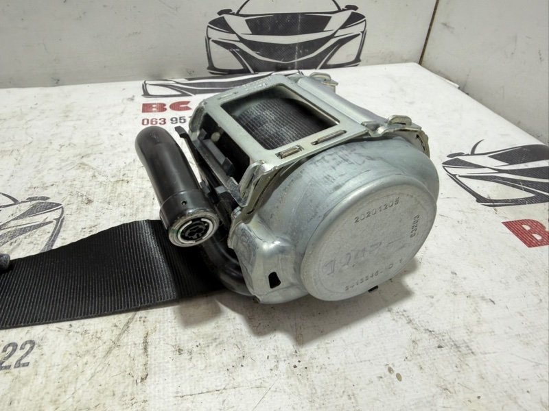 Ремень безопасности задний левый Nissan Rogue T33 2.5