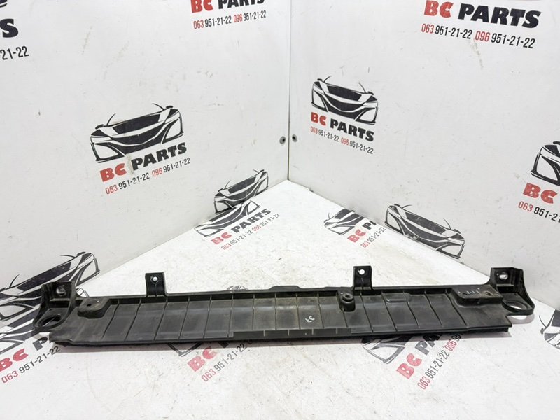 Запчасть крепление радиатора Nissan Rogue 2021 T33 2.5 215426RR0A Б/У Крепление радиатора Nissan Rogue 2021 T33 2.5 215426RR0A Б/У