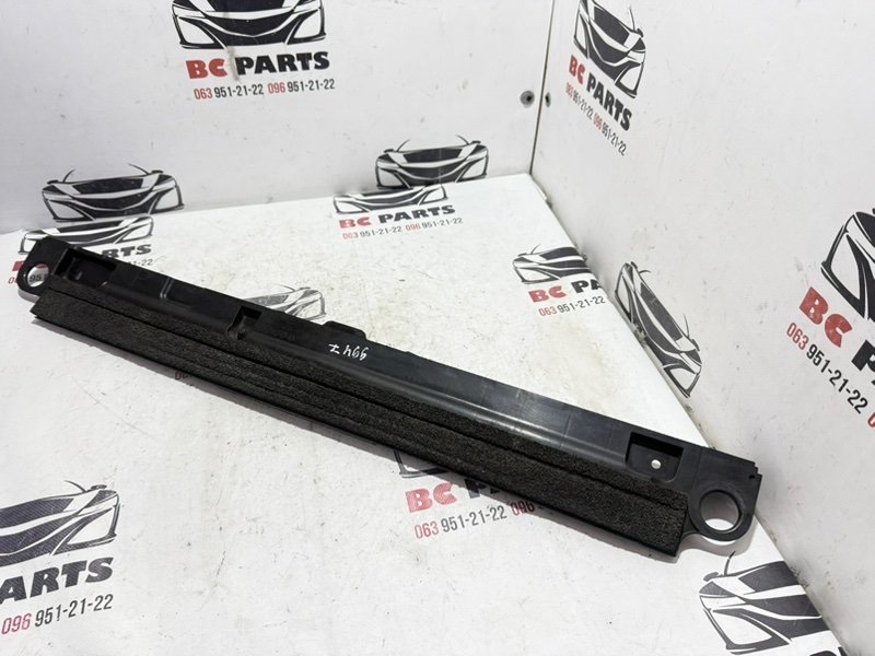 Крепление радиатора Rogue 2021 T33 2.5 Крепление радиатора Rogue 2021 T33 2.5