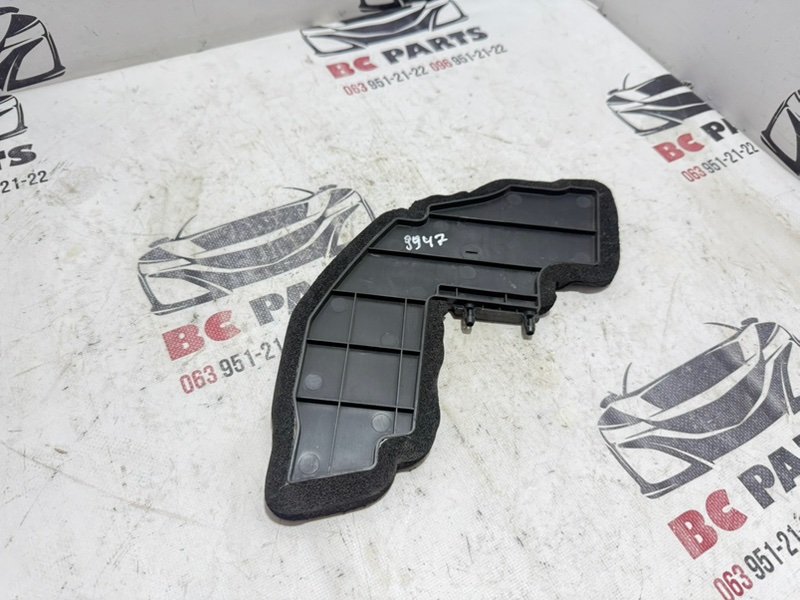 Накладка крыла передняя Nissan Rogue 2021 T33 2.5 668986rr0a Б/У