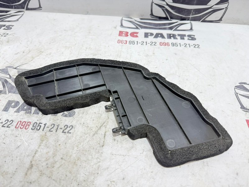 Накладка крыла передняя Rogue 2021 T33 2.5