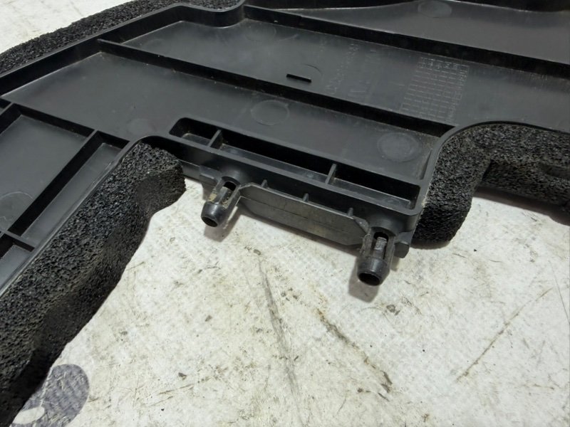 Накладка крыла передняя Nissan Rogue T33 2.5