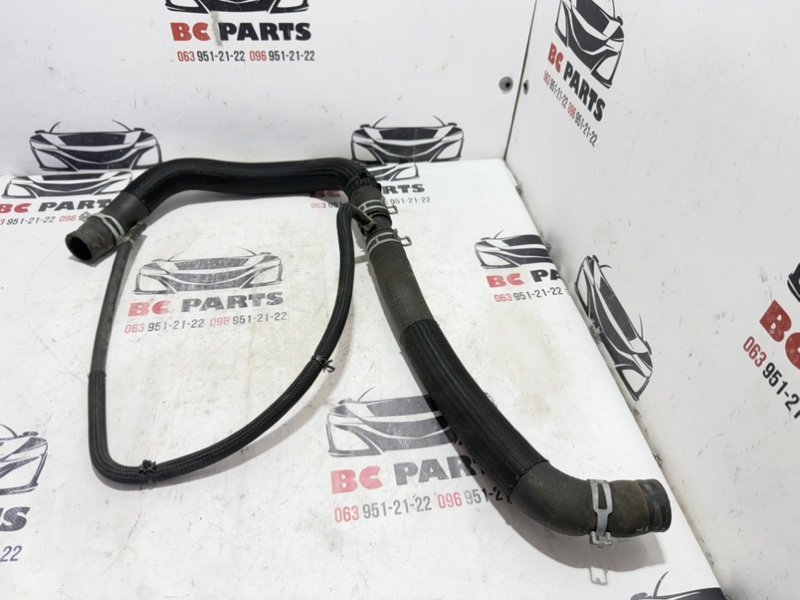 Патрубок радиатора Rogue 2021 T33 2.5