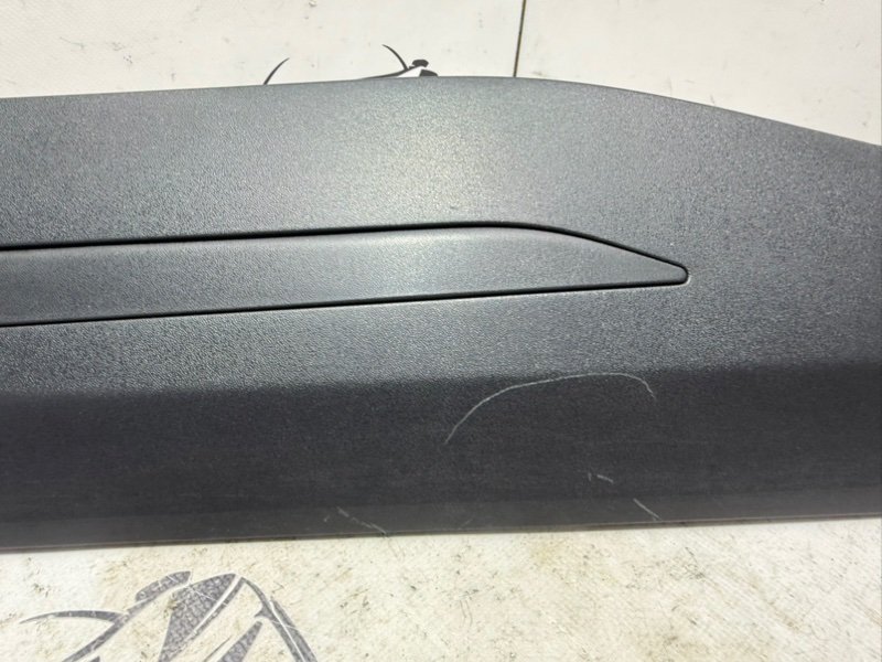 Накладка двери задняя левая Kicks 2021 1.6