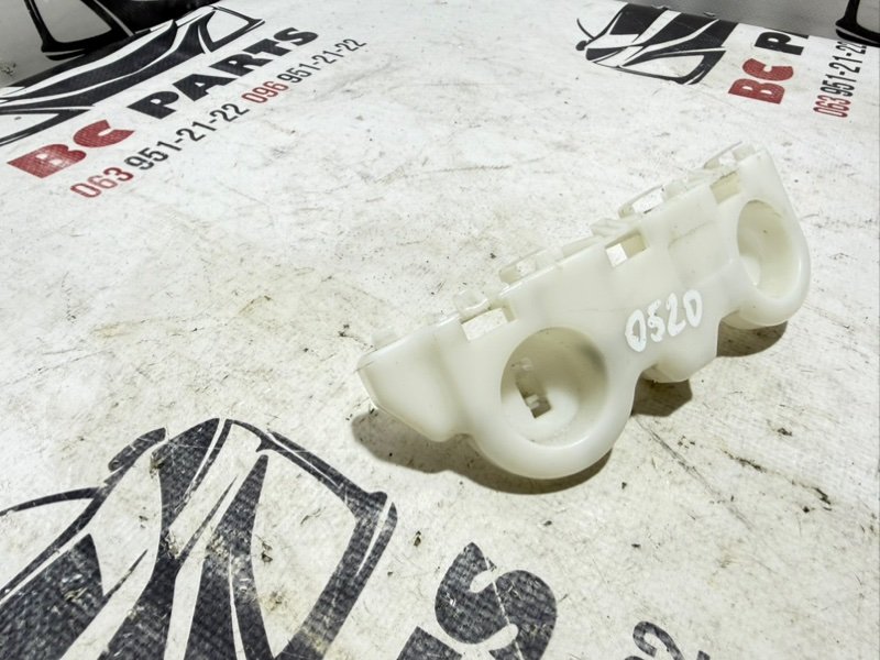 Направляющая бампера передняя правая Kicks 2021 1.6