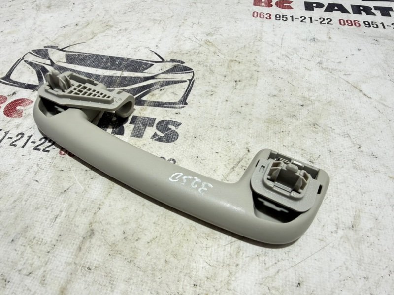 Ручка потолка задняя правая Rogue 2021 T33 2.5