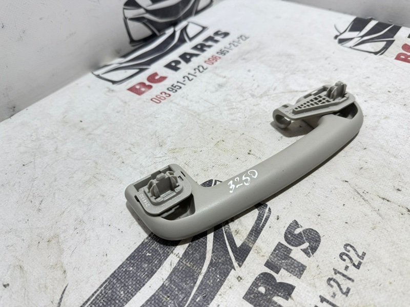 Ручка потолка задняя левая Rogue 2021 T33 2.5
