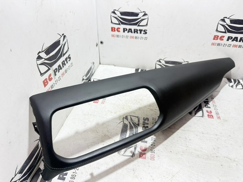 Накладка торпедо Nissan Rogue T33 2.5