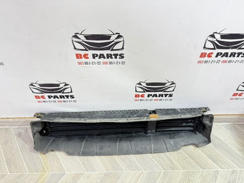 Жалюзи радиатора Rogue 2021 T33 2.5