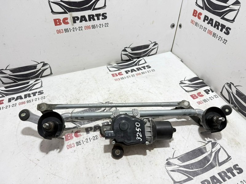 Трапеция дворников Rogue 2021 T33 2.5