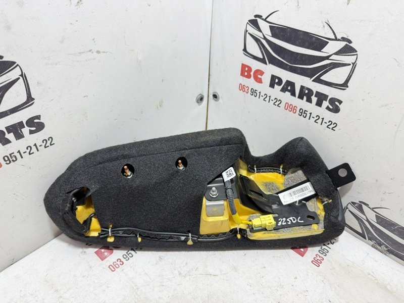 Подушка безопасности в сиденье задняя левая Rogue 2021 T33 2.5