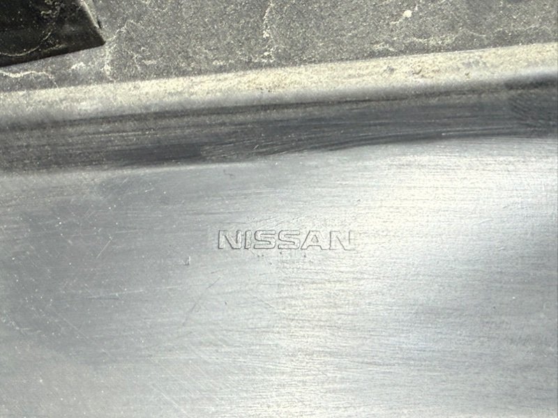 Накладка двери задняя правая Rogue 2021 T33 2.5