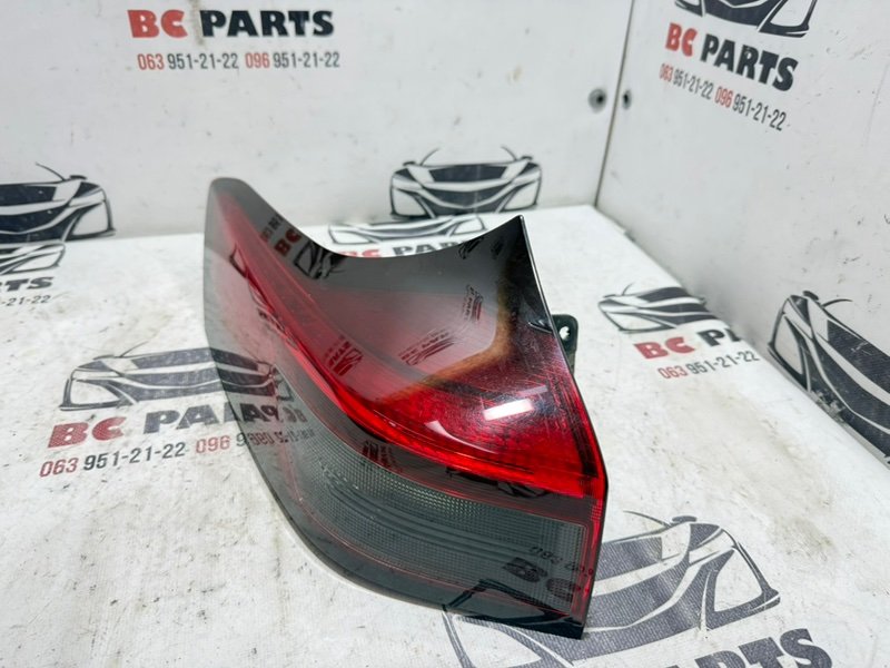 Фонарь наружный (в крыло) задний левый Rogue 2022 T33 1.5 Фонарь наружный (в крыло) задний левый Rogue 2022 T33 1.5