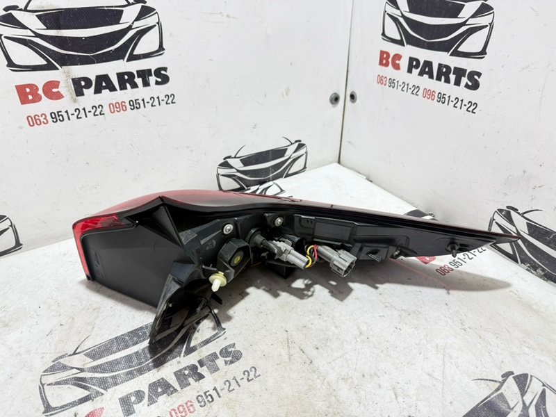 Фонарь наружный (в крыло) задний левый Rogue 2022 T33 1.5 Фонарь наружный (в крыло) задний левый Rogue 2022 T33 1.5