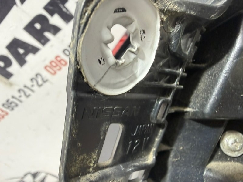 Фонарь наружный (в крыло) задний левый Rogue 2022 T33 1.5 Фонарь наружный (в крыло) задний левый Rogue 2022 T33 1.5