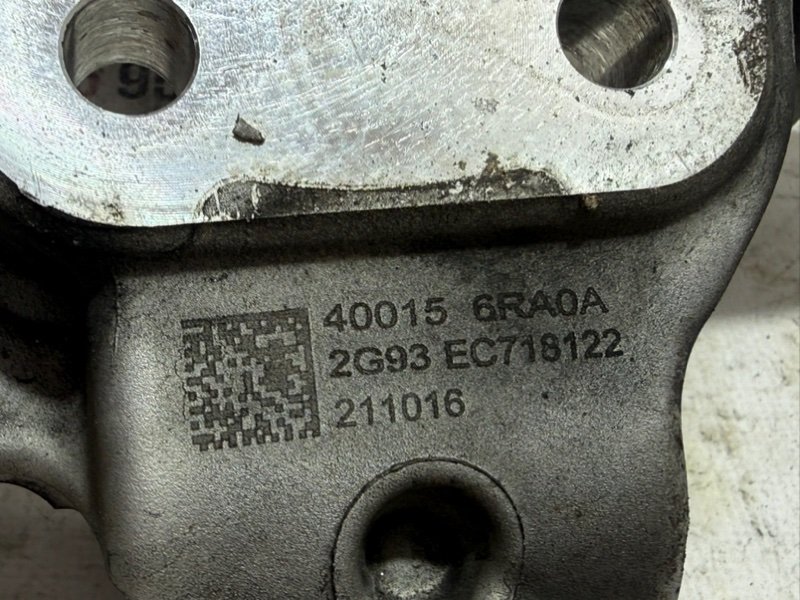 Кулак поворотный передний левый Rogue 2022 T33 1.5