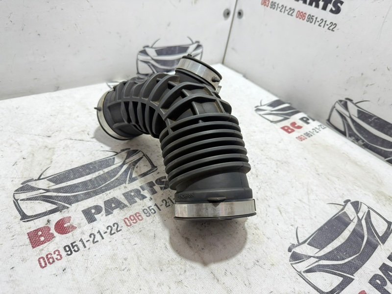 Патрубок воздушного фильтра Rogue 2022 T33 1.5