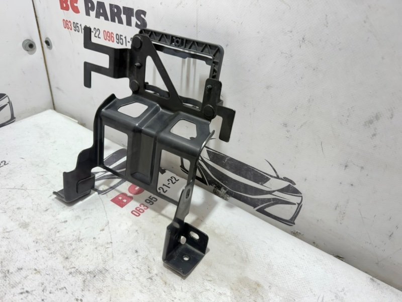 Кронштейн дистроника Rogue 2022 T33 1.5 Кронштейн дистроника Rogue 2022 T33 1.5