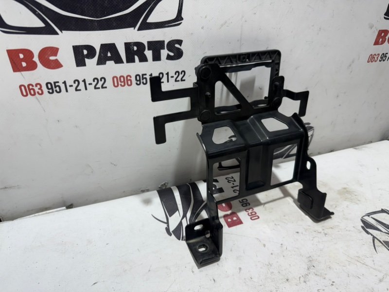 Кронштейн дистроника Rogue 2022 T33 1.5 Кронштейн дистроника Rogue 2022 T33 1.5