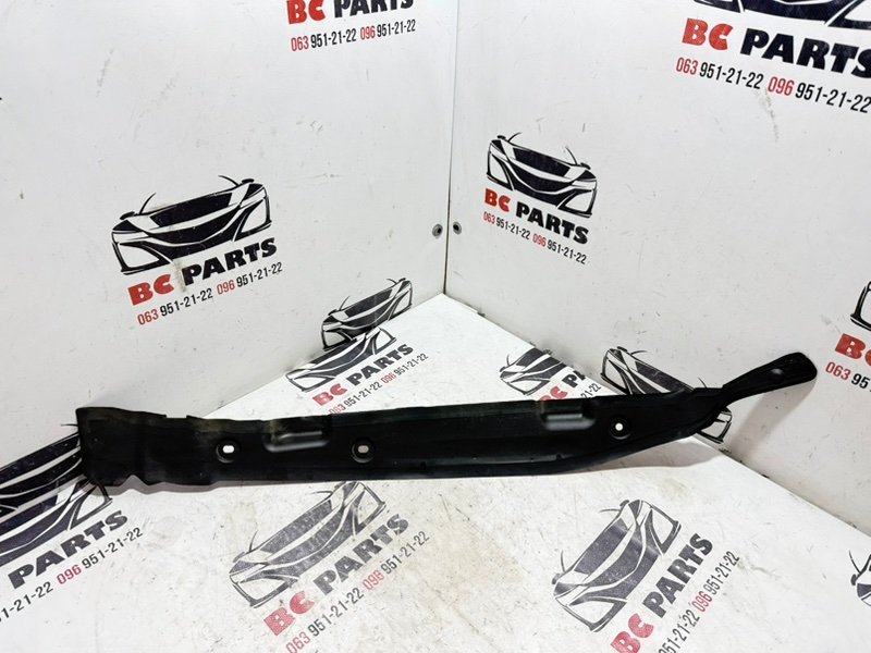 Пыльник крыла передний правый Nissan Rogue 2022 T33 1.5 631306ra0a Б/У