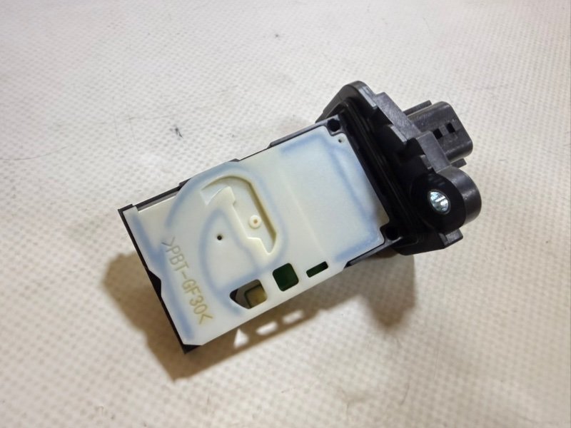 Датчик массового расхода воздуха Rogue 2022 T33 1.5 Датчик массового расхода воздуха Rogue 2022 T33 1.5