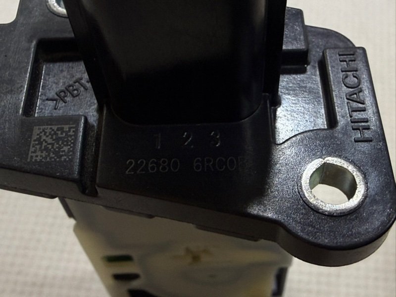 Датчик массового расхода воздуха Rogue 2022 T33 1.5 Датчик массового расхода воздуха Rogue 2022 T33 1.5