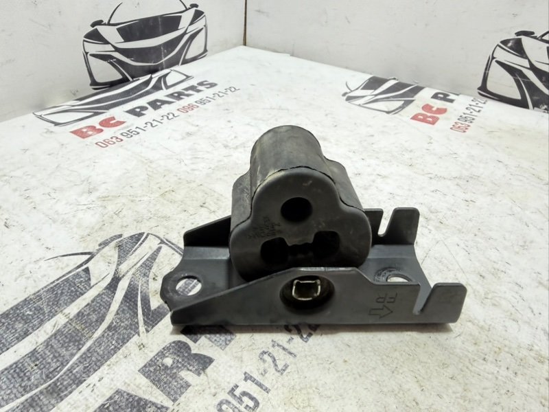 Подушка глушителя задняя Nissan Rogue 2022 T33 1.5 206516RA4A Б/У