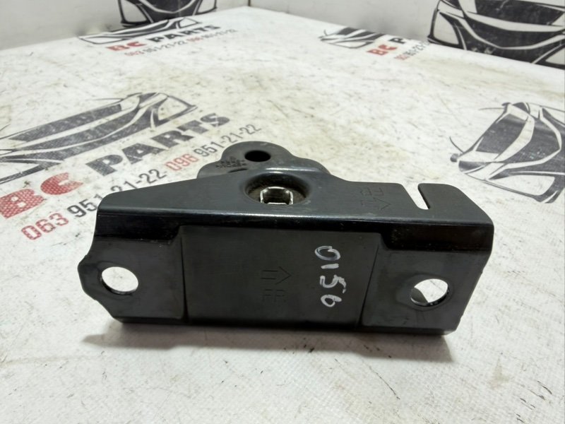 Подушка глушителя задняя Rogue 2022 T33 1.5