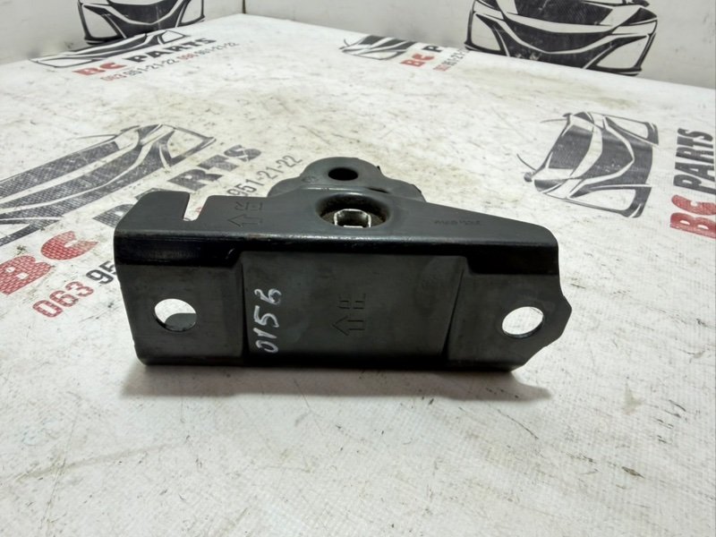 Подушка глушителя задняя Rogue 2022 T33 1.5