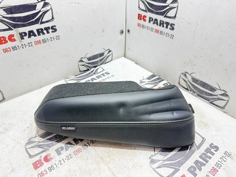 Подушка безопасности в сиденье задняя правая Nissan Rogue 2022 T33 1.5 886106RA1A Б/У