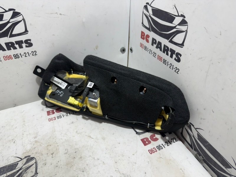 Подушка безопасности в сиденье задняя правая Rogue 2022 T33 1.5