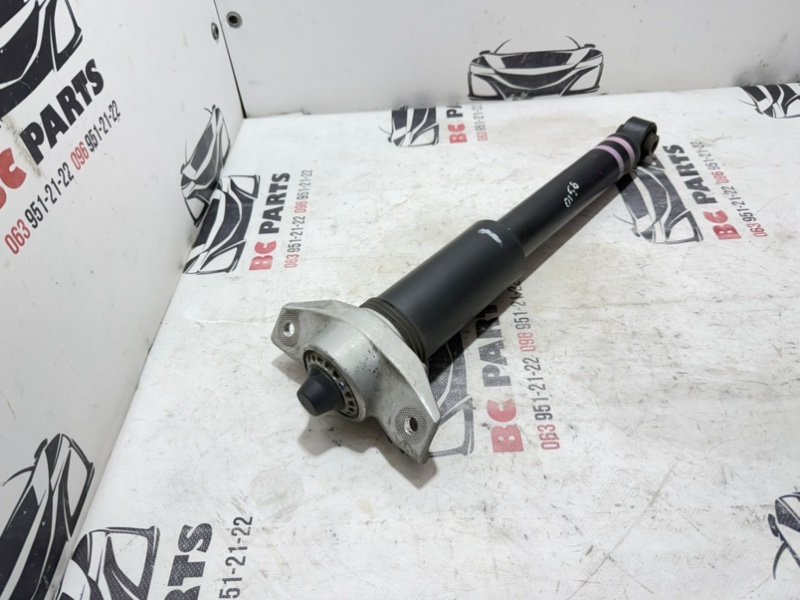 Амортизатор подвески задний Rogue 2022 T33 1.5