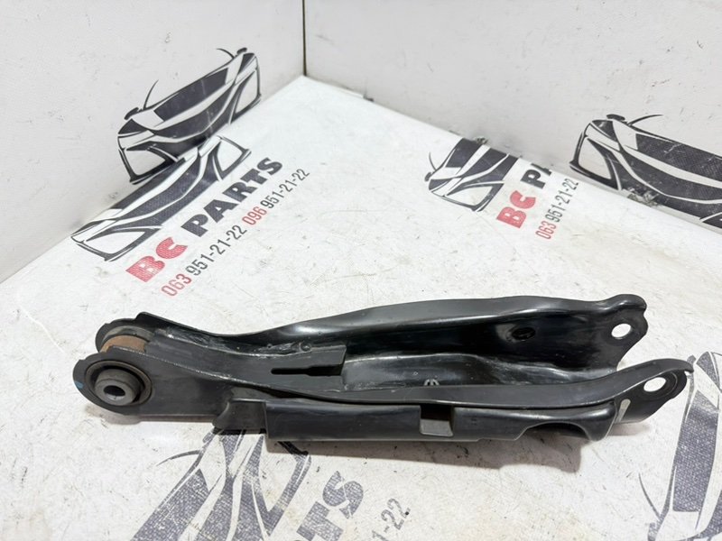 Рычаг подвески задний левый Rogue 2022 T33 1.5