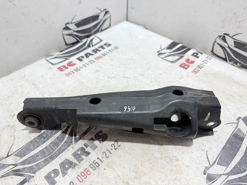 Рычаг подвески задний правый Nissan Rogue 2022 T33 1.5 551A0-6RA0B Б/У