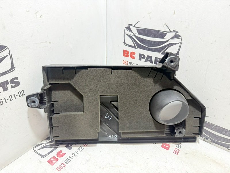 Декоративная крышка двигателя Rogue 2022 T33 1.5 Декоративная крышка двигателя Rogue 2022 T33 1.5