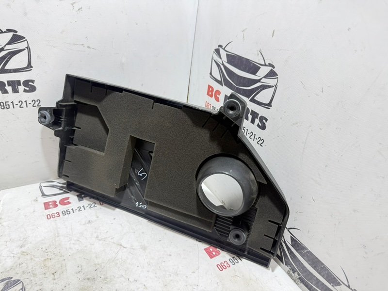 Декоративная крышка двигателя Rogue 2022 T33 1.5 Декоративная крышка двигателя Rogue 2022 T33 1.5